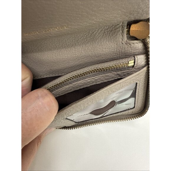 Marc by Marc Jacobs Taupe Pebbled Leather Zip Clutch Wallet Standard Supply - Picture 12 of 15